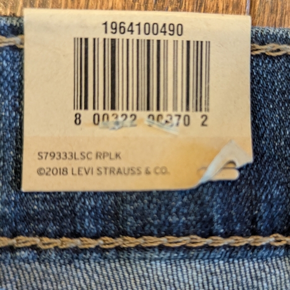 Levi's 314 Shaping Straight Leg Blue Jeans New With Tags Size 22W - Picture 14 of 17